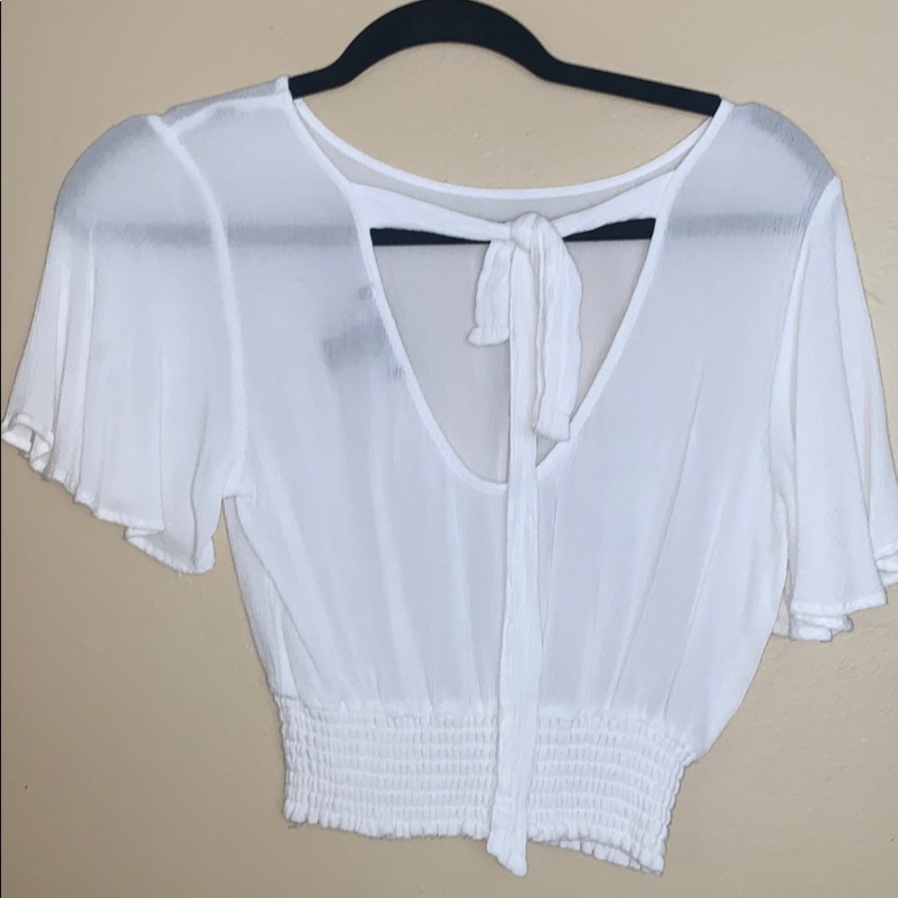 White top - Picture 2 of 2